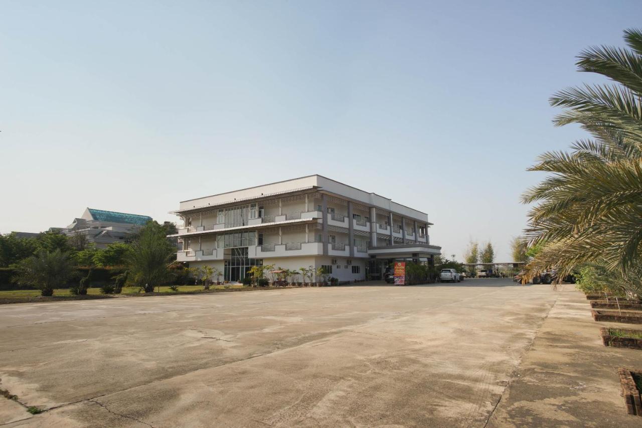 萨克通大酒店 清孔 外观 照片